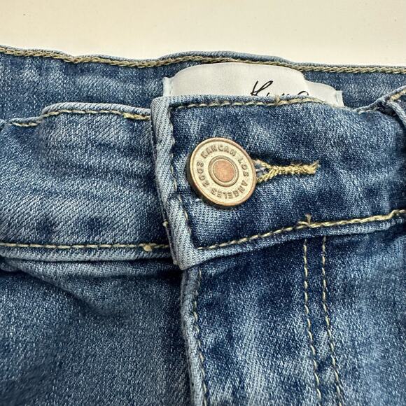 KanCan Women's Two Tone Distressed Jean Shorts Size 28 Rolled Hem Cuff - Picture 5 of 13